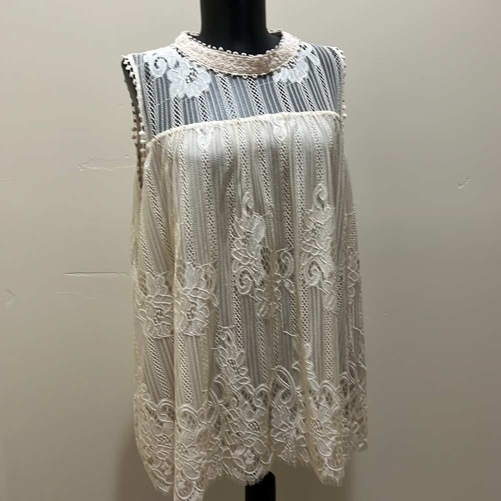 Xhilaration ivory lace sleeveless blouse size XL